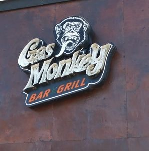 Meet your Posher, Karl